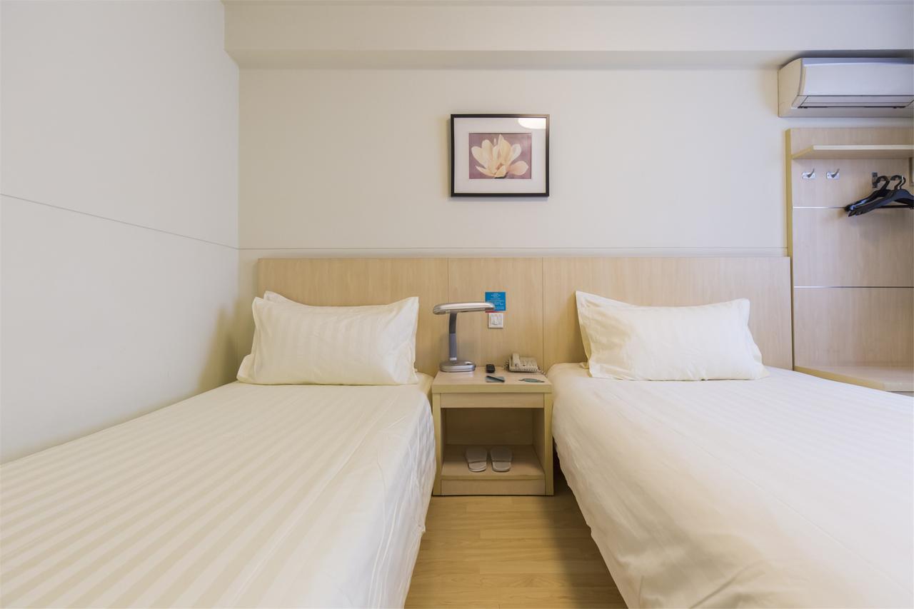 Jinjiang Inn Select Yantai Muping Coach Station Beiguan Ave. Exteriör bild